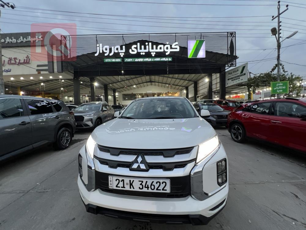 ميتسوبيشي اوتلاندر